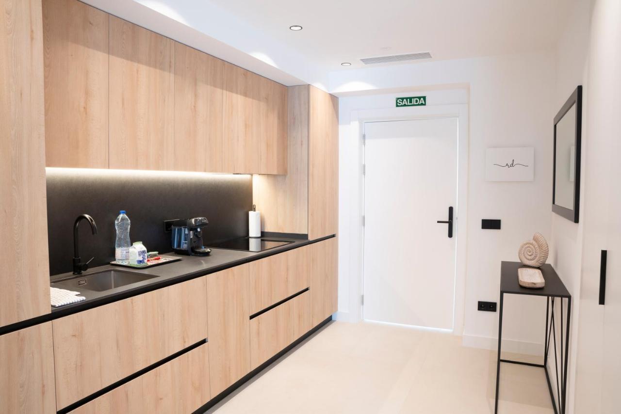 Galihost - Rd Hotel Apartamento Raxo Exteriör bild