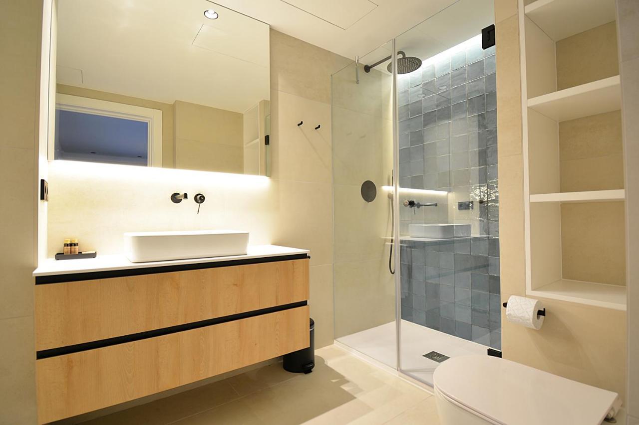 Galihost - Rd Hotel Apartamento Raxo Exteriör bild